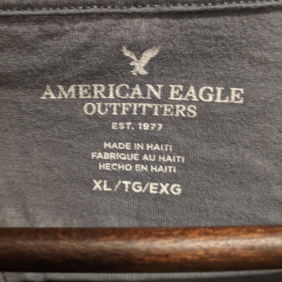 AE American Eagle T-Shirt V-Neck Pocket Men's XL - Picture 6 of 10